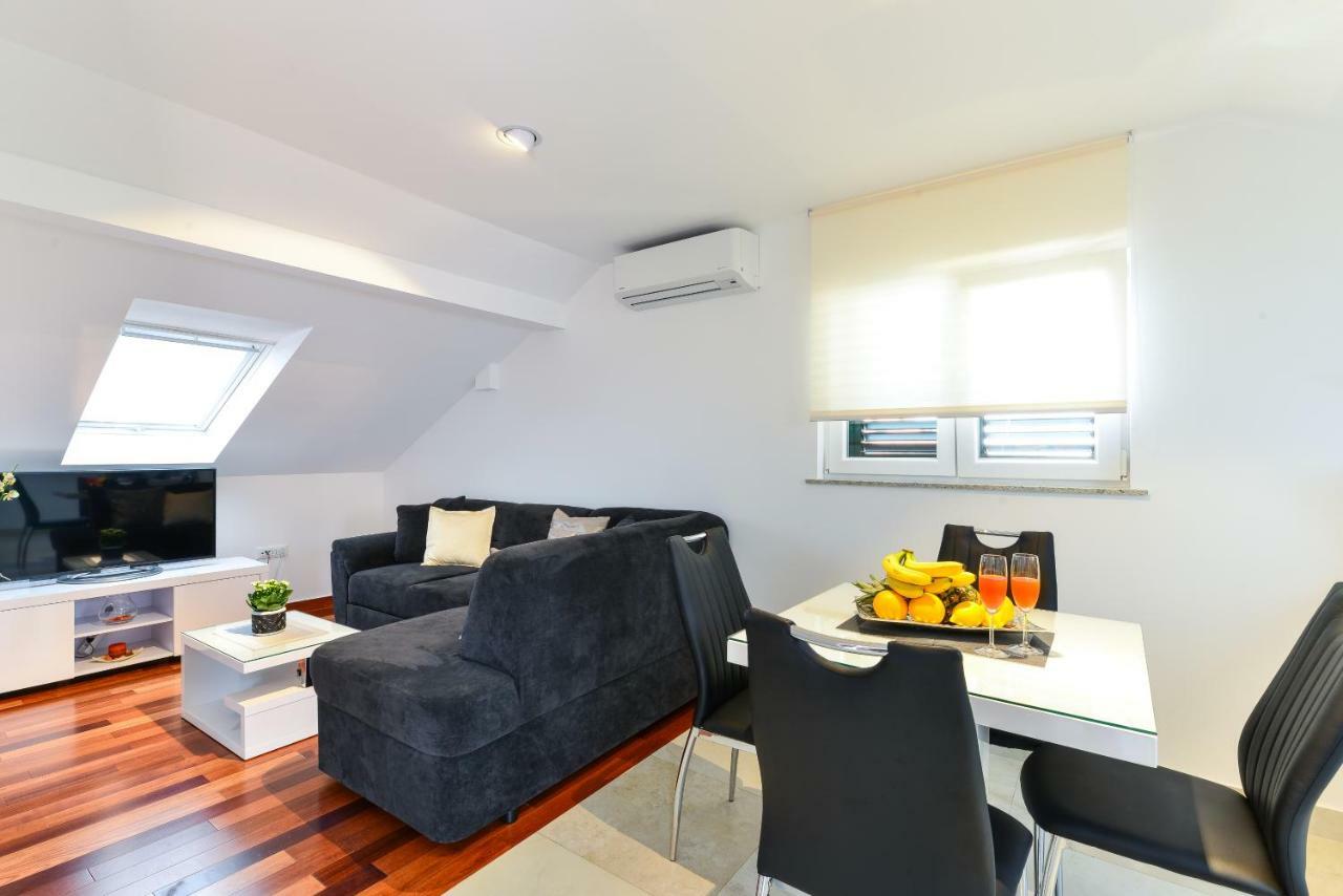 Apartment Lily Задар Екстериор снимка
